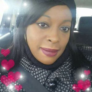 Meet your Posher, Domecca